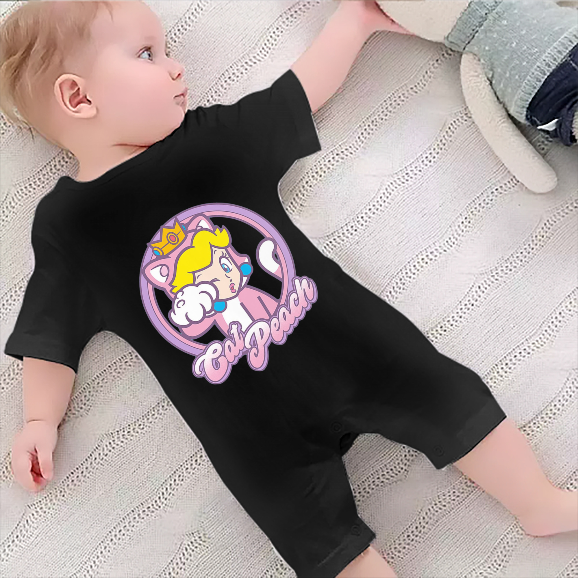 Nintendo princess peach 'pink cat peach' t-shirt