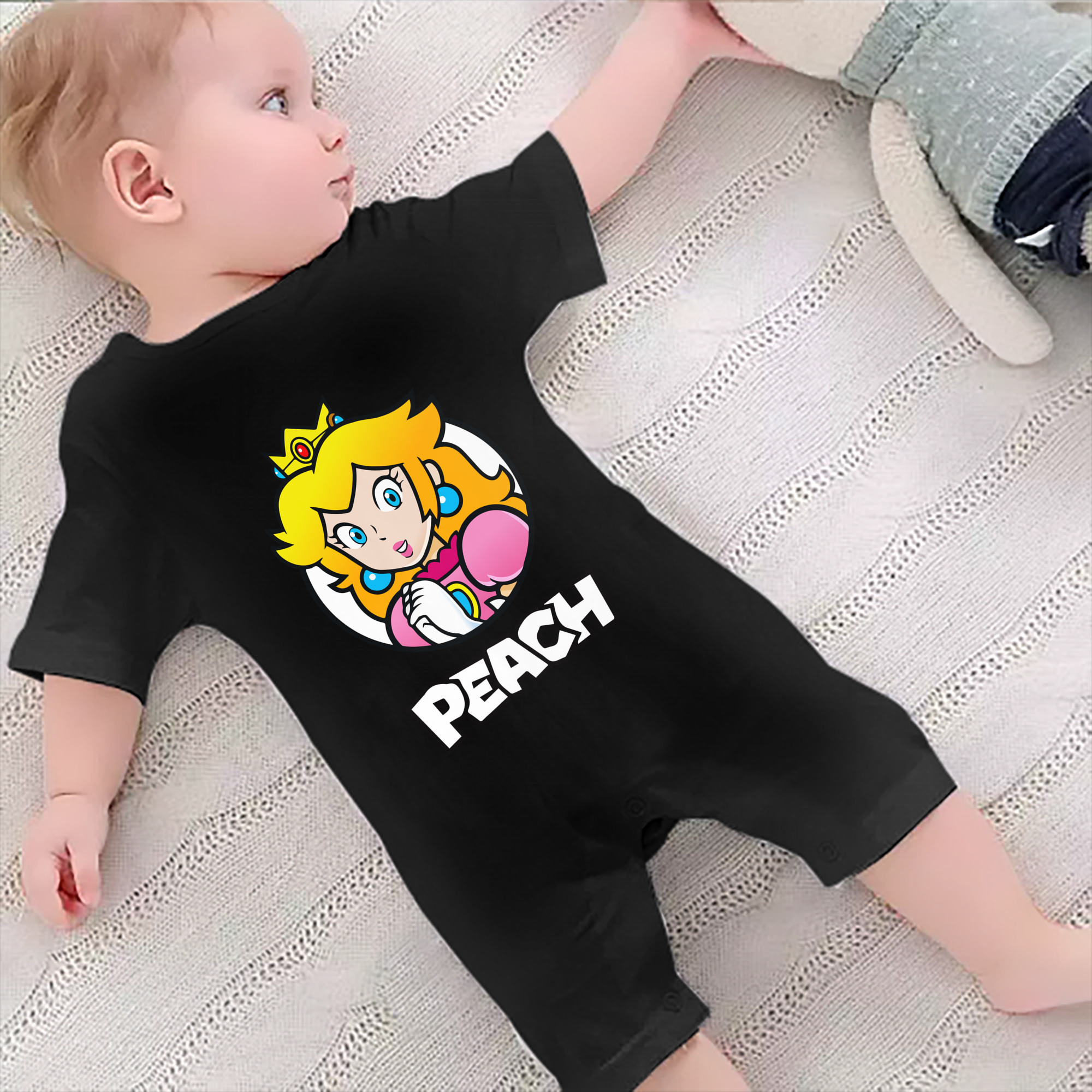 Nintendo princess peach profile t-shirt